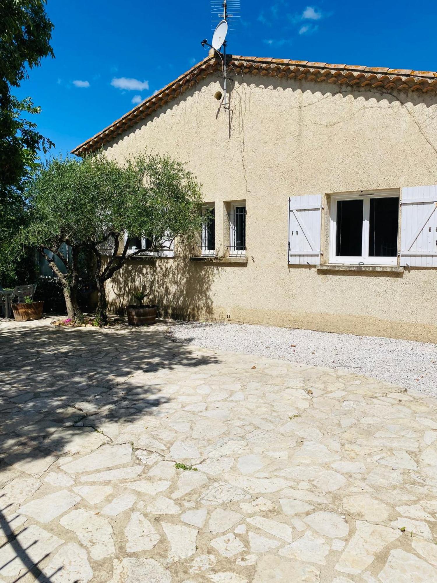 Magnifique Villa Typique Du Sud Avec Piscine Privee Et Jardin Mediterraneen Saint-Vincent-de-Barbeyrargues Dış mekan fotoğraf